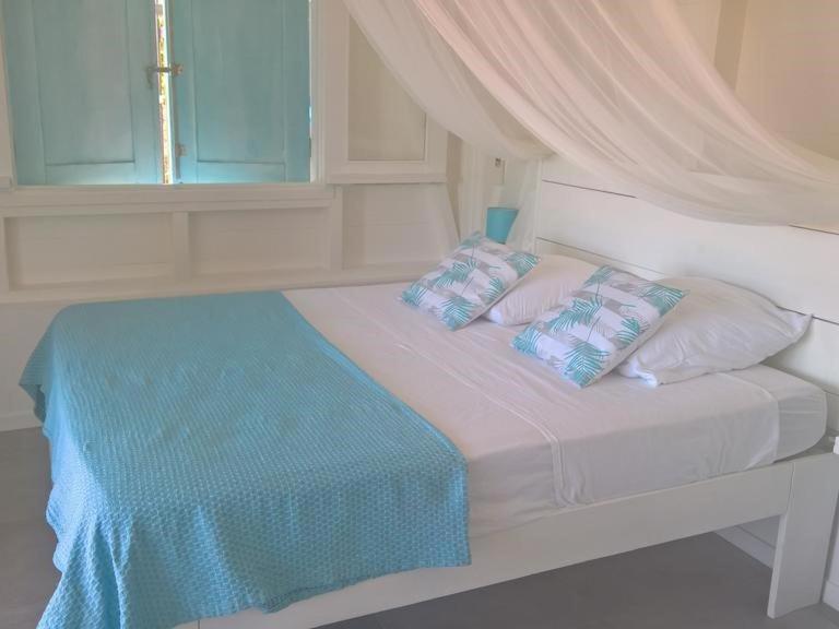 La Petite Villa Terre-De-Haut Szoba fotó
